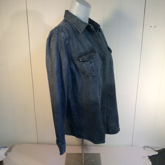 Denim Western shirt Bit & Bridle Button down Women’s Size Large - Picture 3 of 7